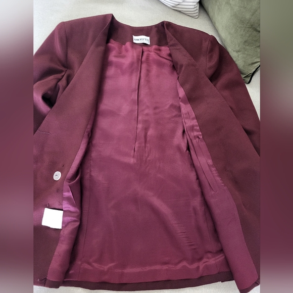 Vintage Canadian Made Amoretti Burgundy Blazer size 7 - Picture 6 of 7